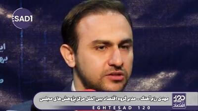دولتیها مدام میگویند مقابل محاصره نمیشود کاری کرد، باید بنشینیم تا خودش درست شود