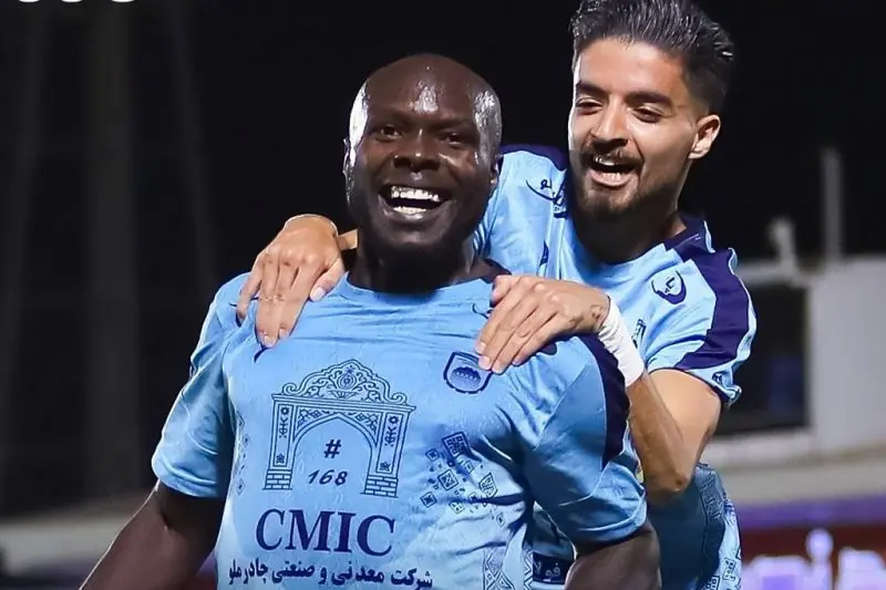 چادرملو 1-0 شمسآذر؛ فرار از بحران به لطف رنی بوبوی