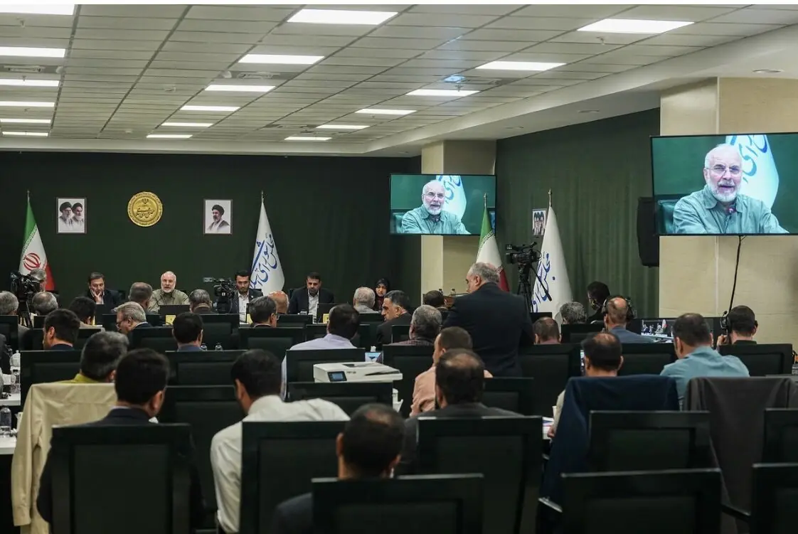  ارجاع ماده مربوط به بررسی اطلاعات متقاضیان در طرح مقابله با نفوذ به کمیسیون امنیت ملی - همدلی