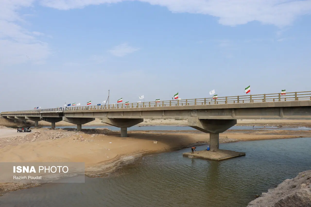  آخرین مراحل بازسازی پل‌های آسیب دیده هرمزگان در جنگ با آمریکا