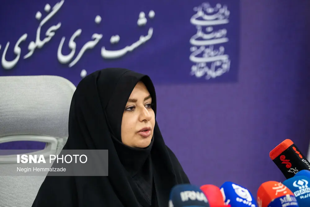 تفاوت نحوه معاملات اسناد حدنگار سبز رنگ با اسناد مالکیت زرد رنگ چگونه است؟