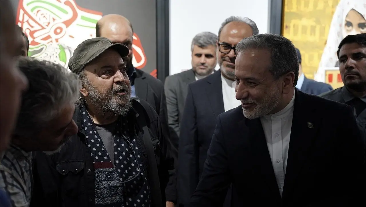نمایش آثار سیروس مقدم، کاظم چلیپا و... برای بچههای میناب
