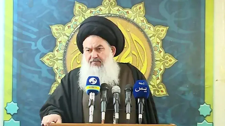امام جمعه بغداد: تصمیمات حاکمیتی و موضوع انحصار سلاح، به دور از دیکتههای خارجی اتخاذ شود
