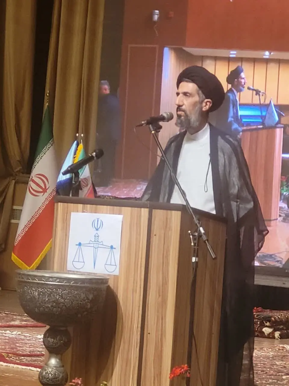  رئیس کل دادگستری چهارمحال و بختیاری: مسئولیت باید در مسیر خدمت به مردم مورد استفاده قرار گیرد