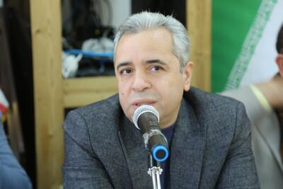  انتقاد عضو هیات نمایندگان اتاق کرمان از سیاست رفع تعهد ارزی/ بازار رسمی صادرات کوچک‌تر شده است