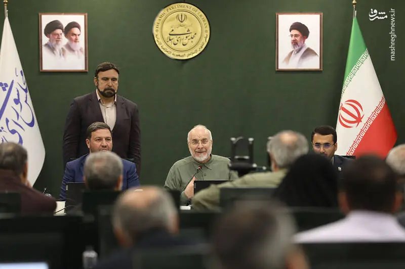  عکس/ حضور قالیباف در نشست علنی مجازی مجلس