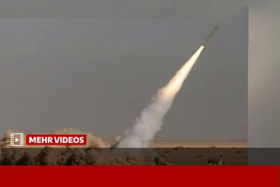 ضرب شست سپاه به ناو هواپیمابر و ناوشکن آمریکایی