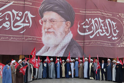 عهد خونخواهی مدیران تبلیغات اسلامی فارس در حرم شاهچراغ(ع)