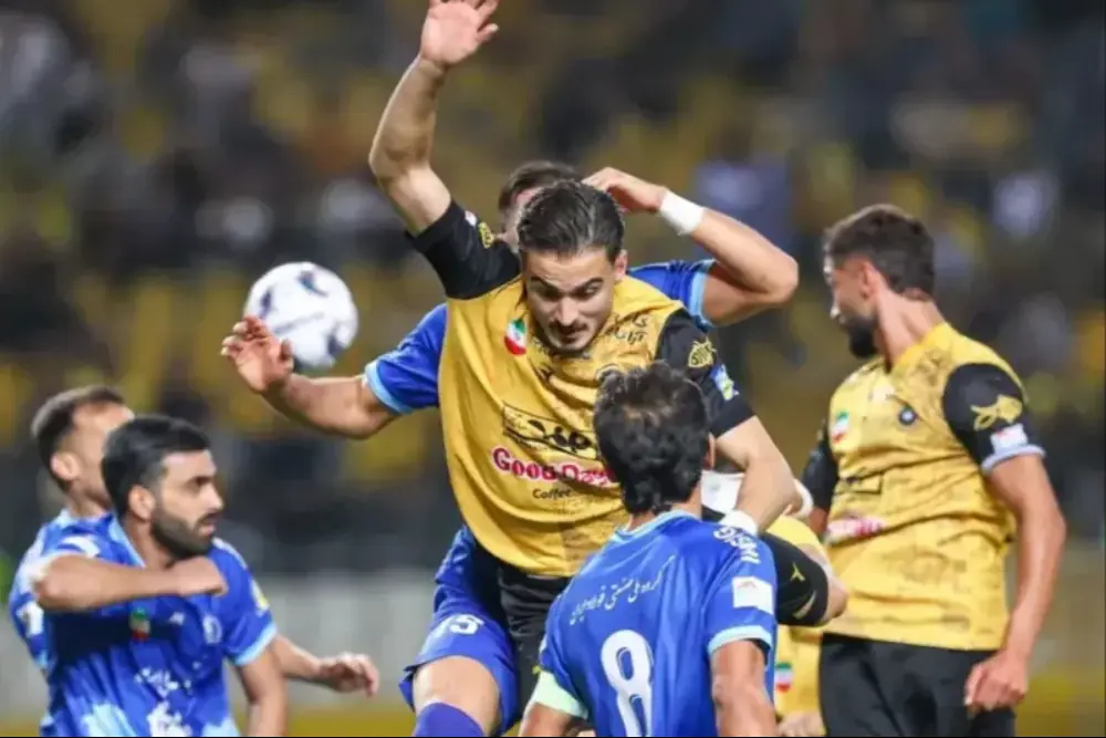  سپاهان 1-0 استقلال خوزستان/ بازگشت سپاهان به جمع مدعیان