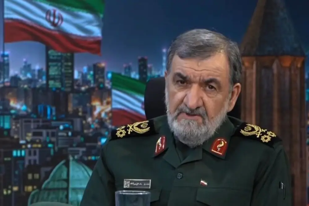 محسن رضایی: محدوده ممنوعه جدید در خلیج فارس اعلام میکنیم