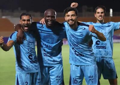 چادرملو 1 - 0 شمس آذر قزوین / طلسم حریف و لیگ ۲۶ را باهم شکستند - پارس فوتبال