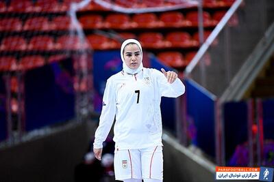  فرشته کریمی ستاره سابق تیم ملی فوتسال ایران به تیم فوتبال زنان پرسپولیس پیوست