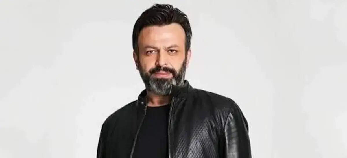 راز مرموز یک جنازه؛جسد آقای بازیگر روی صندلی منزلش پیدا شد!