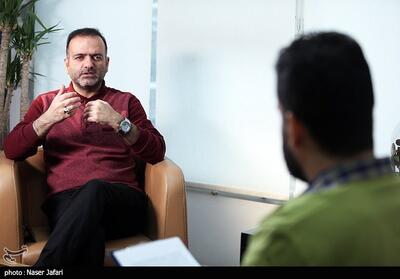  ساختمان شیشه‌ای سریال می‌شود/سیمافیلم و تعامل با ستاره‌های قدیمی کودک - تسنیم