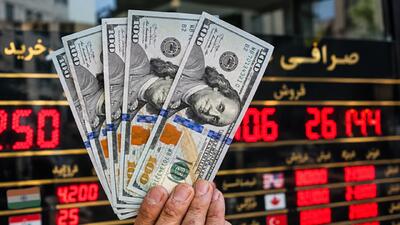 «دلارزدایی» مدنظر رهبر انقلاب چگونه محقق میشود؟