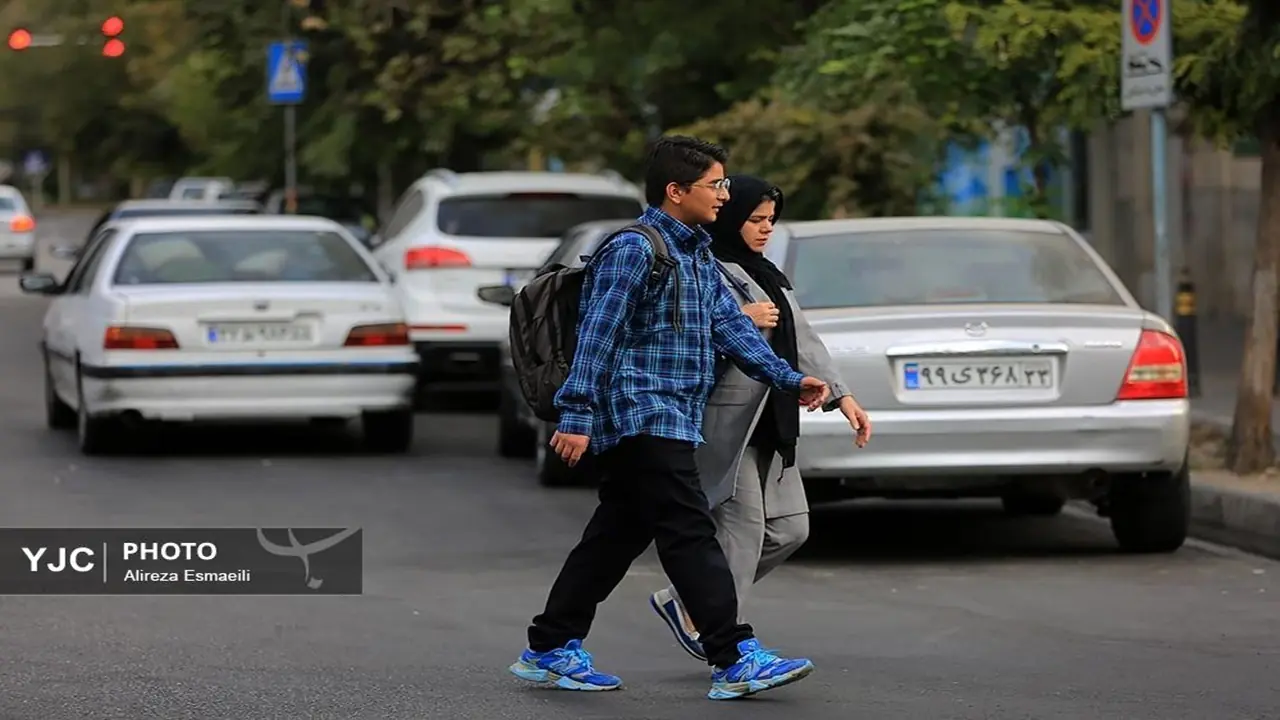 قطار معیوب نباید در آغاز سال تحصیلی در متروی تهران باشد