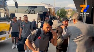 ورود پرسپولیسی ها به ورزشگاه شهدای شهرقدس برای دیدار با ذوب آهن