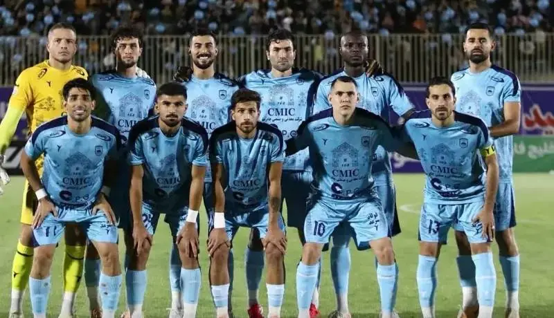 ستاره چادرملو با بازوبند و پاس گل برگشت | آخرین خبر