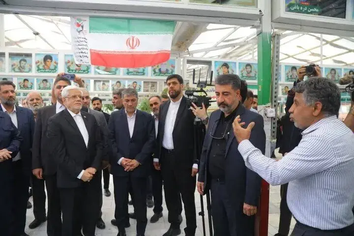 عارف وارد قم شد