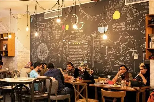  رونق کافه‌ها؛ نشانه یک اقتصاد بیمار