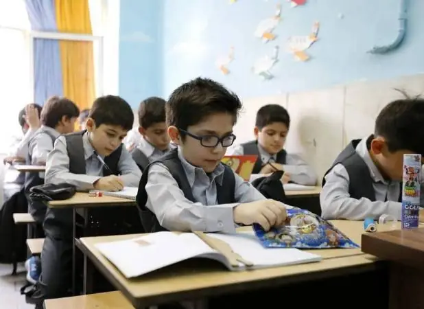 سال تحصیلی جدید زودتر از موعد آغاز می شود؟ - اکونیوز