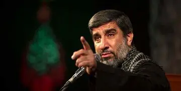  حمله مداح تندرو به اظهارات حسن روحانی درباره پایان جنگ/ این عافیت طلبی است!/ ایان آن فقط با فشردن گلو و به شماره افتادن نفس دشمن میسر است
