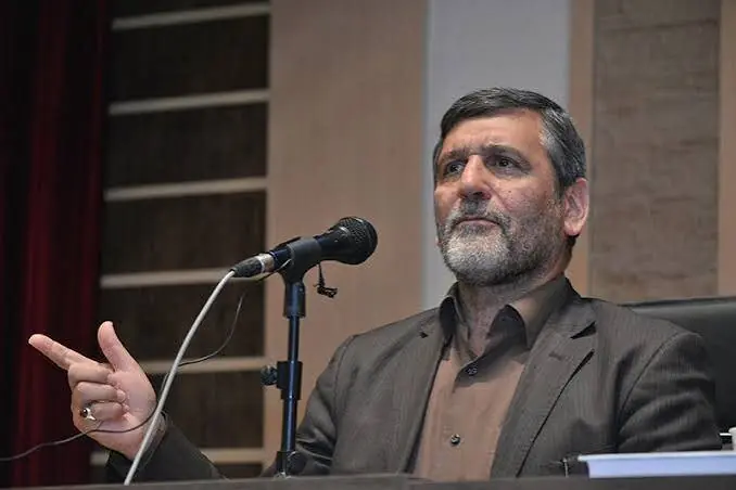 رهبر شهید بارها بر ضرورت «تحول» تأکید کردهاند، تحولی که در چارچوب پذیرش اصل نظام باشد