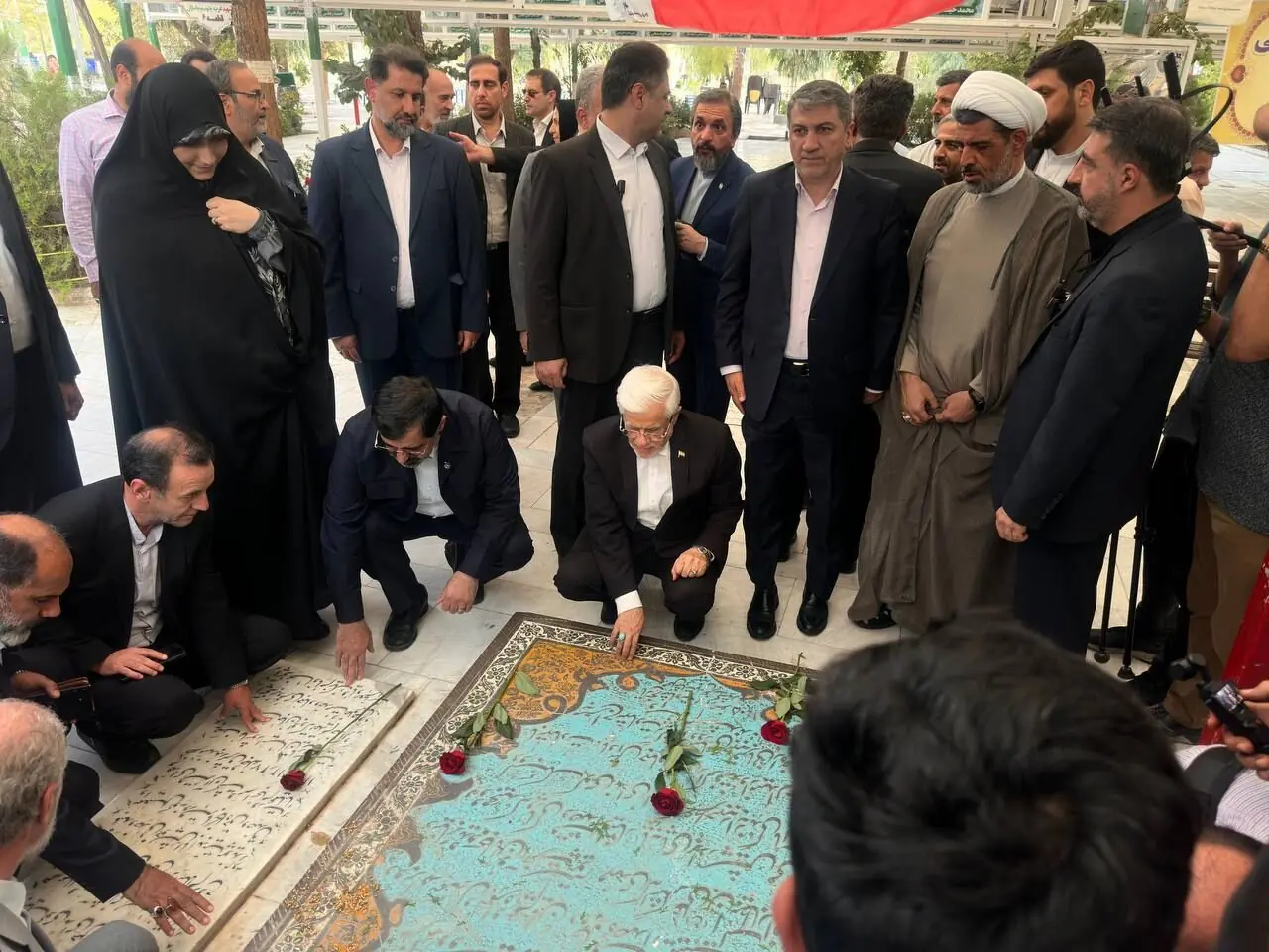  معاون اول رئیس‌جمهور وارد قم شد