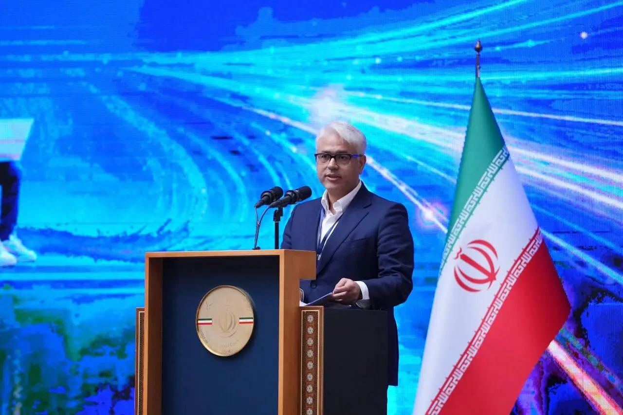  معاون وزیر ارتباطات: «ایران متصل» با مشارکت مردم و بخش خصوصی ساخته می‌شود