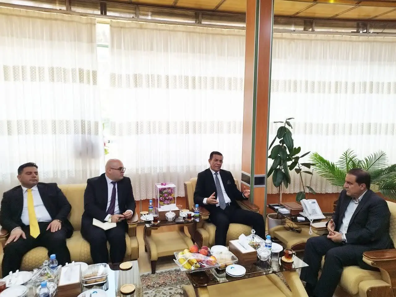 تابآوری ملت ایران در برابر فشارهای اقتصادی قابل تمجید است