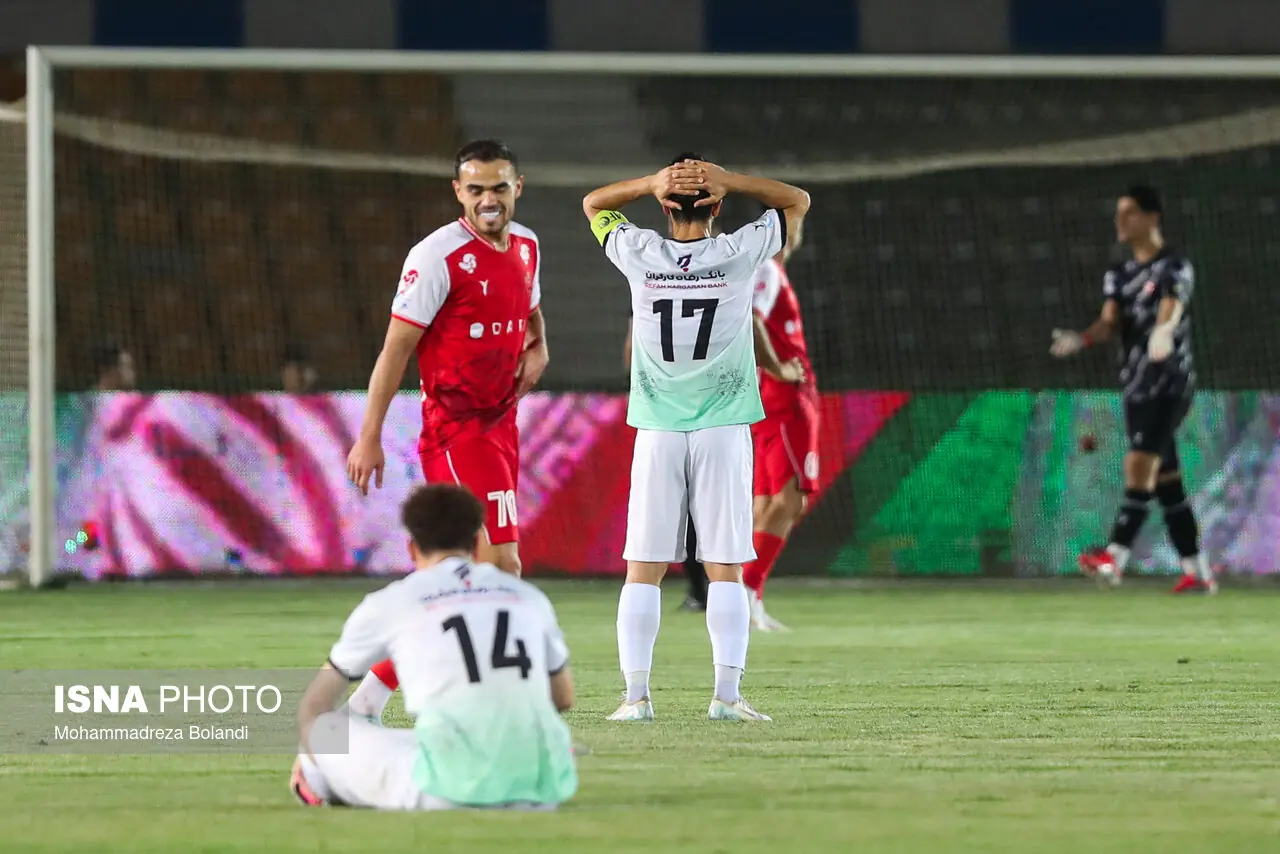 ذوبآهن در آینه ۶ هفته از بحران نتیجه تا احتمال نیمکت خالی در آستانه دربی اصفهان