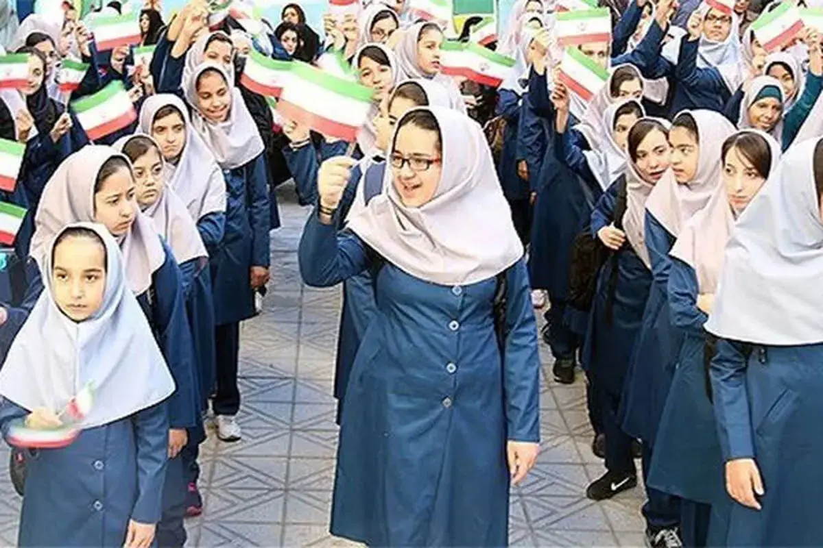  آموزش و پرورش: خرید لباس فرم جدید اجباری نیست