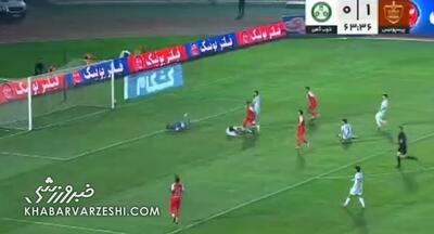 ویدیو| گل دوم پرسپولیس به ذوب آهن (پوریا شهرآبادی)