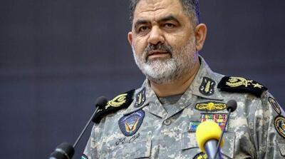  فرمانده نیروی دریایی ارتش: می‌توانیم دشمن را در هر نقطه‌ای زمین‌گیر کنیم - مردم سالاری آنلاین