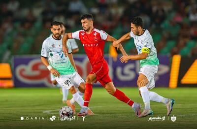  پیروزی پرسپولیس مقابل ذوب‌آهن در نیمه نخست - پارس فوتبال