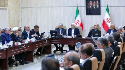 پزشکیان: اجرای «روز بدون خودرو» در دستگاههای دولتی دنبال خواهد شد/ کاهش سفرهای غیرضروری باید مورد توجه قرار گیرد