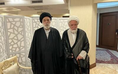  سید هادی خامنه‌ای در دیدار با کروبی: مردم مهمترین پشتوانه نظام هستند / شایسته نیست مردم با شدیدترین فشار اقتصادی مواجه باشند - سلام نو