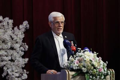عارف: جنگهای آینده جنگ علم و فناوری است؛ تربیت نخبگان را از کلاس اول آغاز کنیم