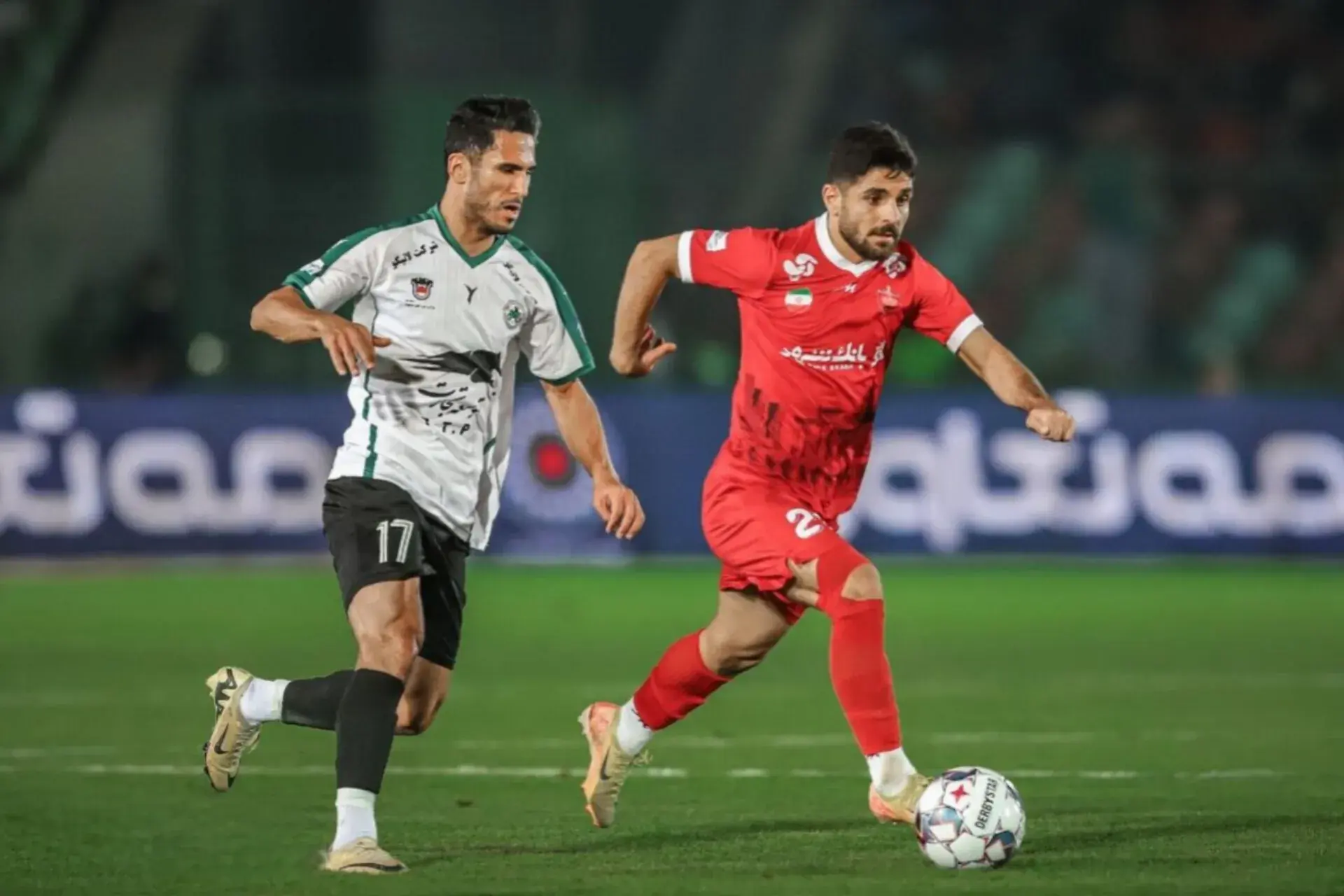 پخش زنده بازی پرسپولیس و ذوبآهن