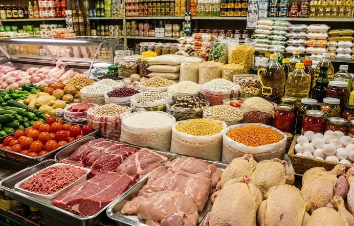 تغییرات قیمت کالاهای اساسی از هفته اول شهریور تاکنون / تفاوت ۲۴۰ هزار تومانی در یک شانه تخممرغ !