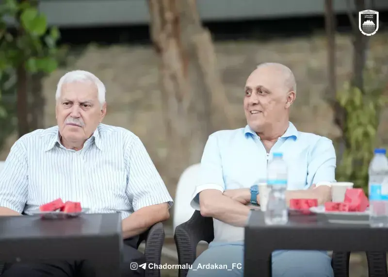  حمید خان و مصاحبه‌ای که برایش سرودست می‌شکنیم!