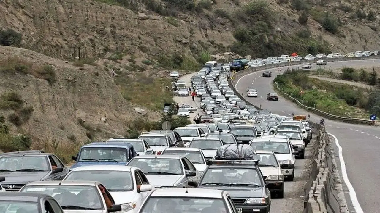 ترافیک سنگین در محورهای چالوس و هراز