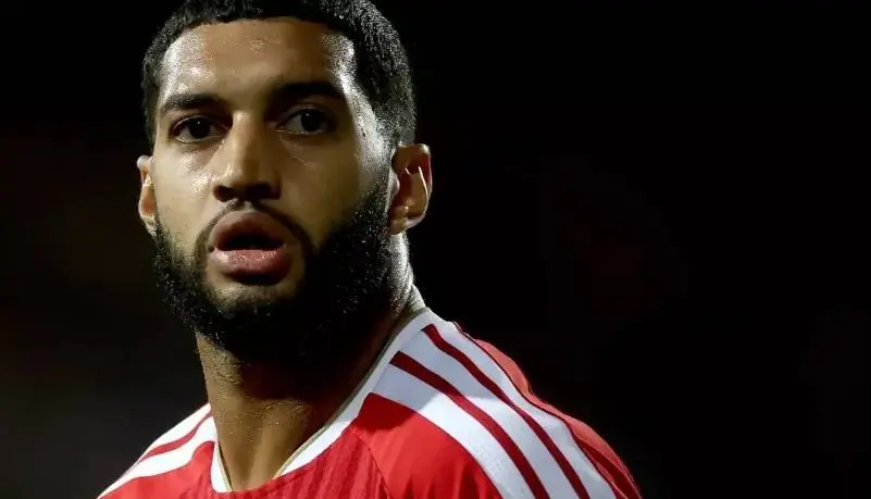 ستاره بایرن با جورابهایش قوانین را زیر پا گذاشت! | آخرین خبر