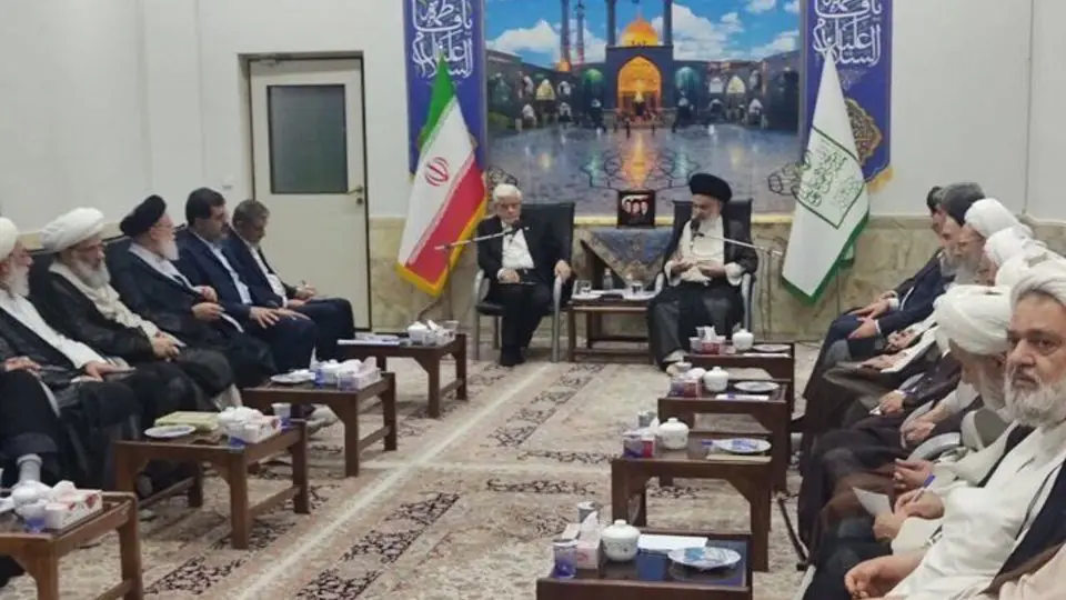 رئیس جامعه مدرسین: دولت باید پیشگام مبارزه با ناهنجاریهای فرهنگی باشد