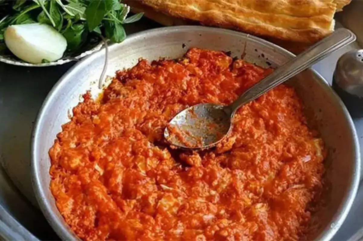 آب جوش، راز املت خوشرنگ قهوهخانهای