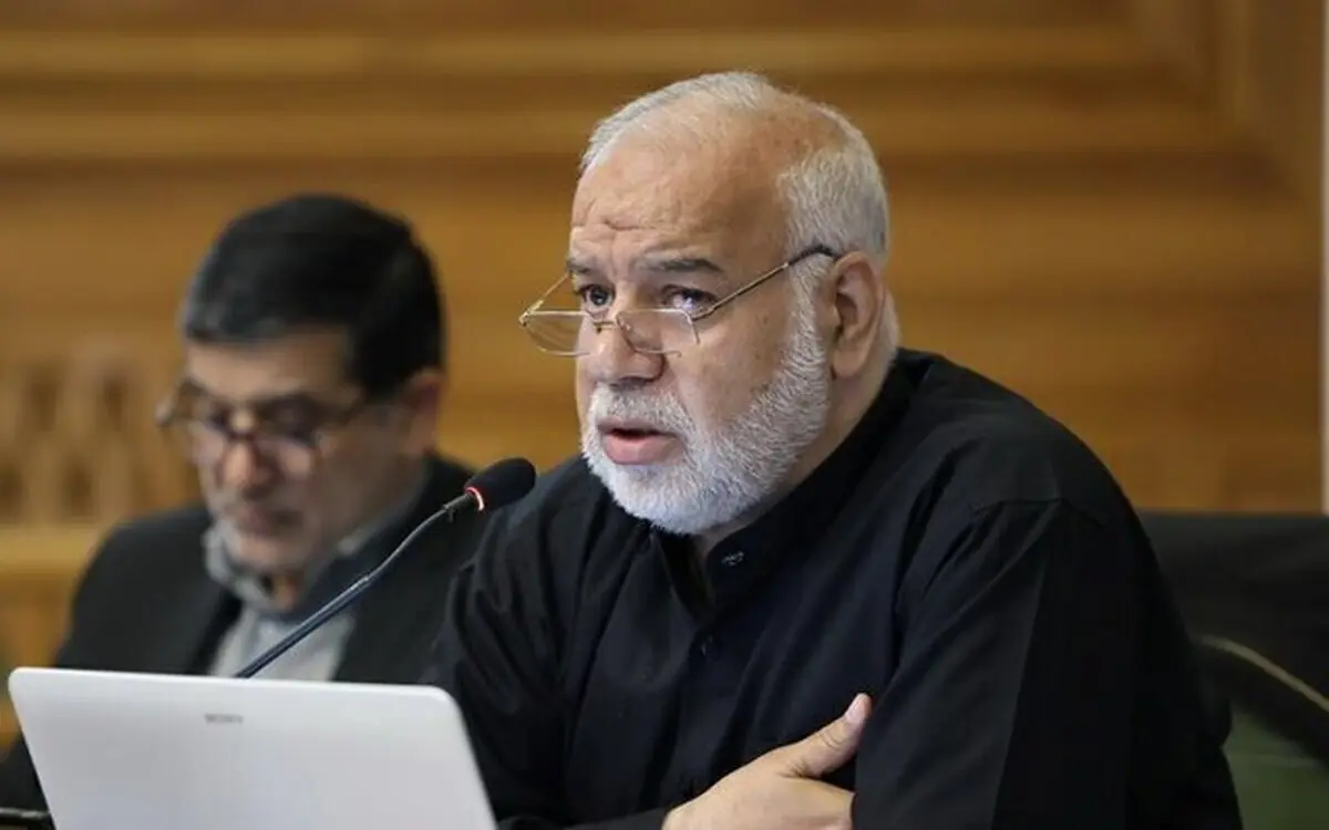 انتقادعضو شورای شهر از تعمیر همزمان جایگاههای سوخت در خیابان حافظ