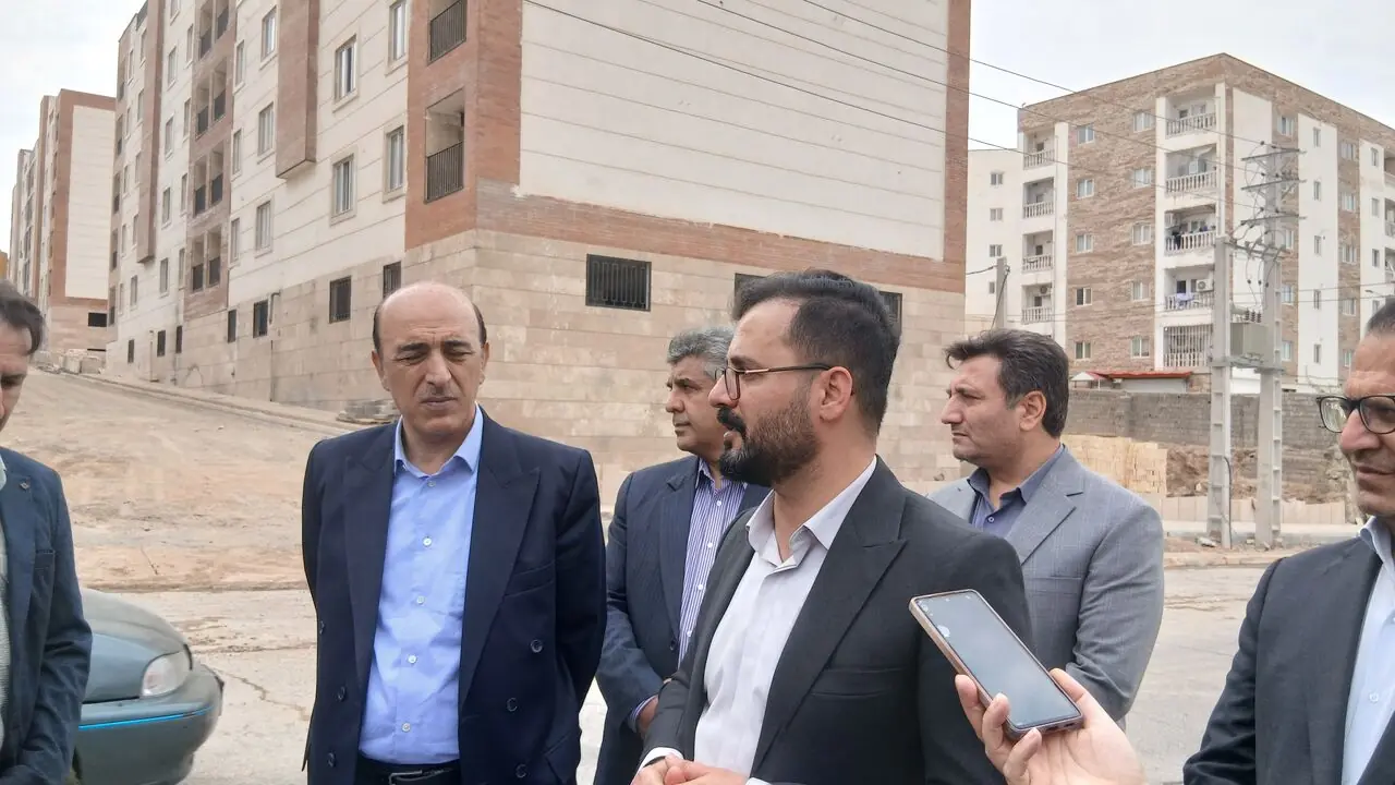  برنامه‌ریزی برای تعیین‌تکلیف ۱۵۶۰۰ واحد مسکونی/ تزریق یارانه ۵۰۰ میلیونی