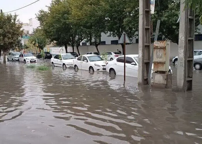  فیلم ا سیلاب در خیابان‌های بابل