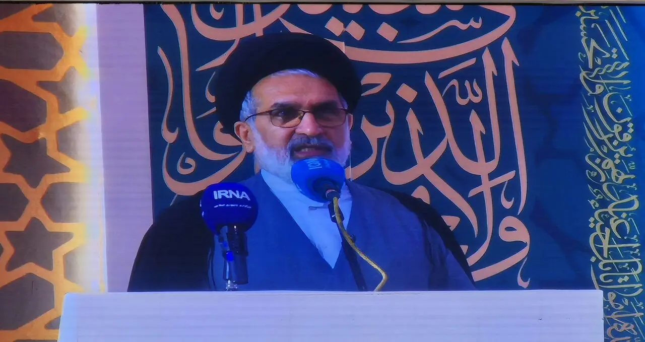 مسوول دفتر نمایندگی مقام معظم رهبری در وزارت بهداشت: جشنواره قرآن فرصت پیوند نسلهاست