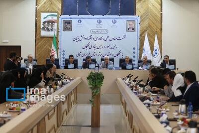 معاون رئیسجمهور پای درد دل نخبگان خراسانشمالی؛ «میخواهیم بمانیم و بسازیم»